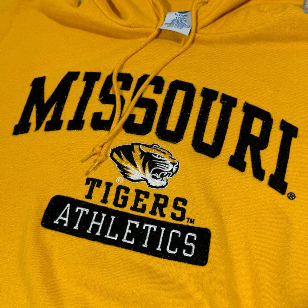 NCAA By KA Inc Missouri Tigers Pullover Hoodie Sweatshirt Men's Size S Yellow‎ - Picture 2 of 7